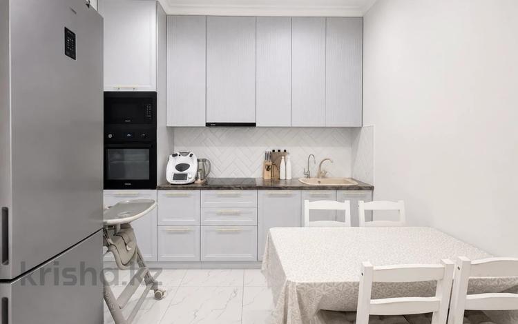 2-бөлмелі пәтер · 60 м² · 2/6 қабат, Манаева, бағасы: 84.5 млн ₸ в Алматы, Медеуский р-н — фото 4