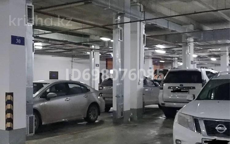 Паркинг · Мәңгілік Ел 53 — Мангилик Ел - Улы Дала, бағасы: 25 000 ₸ в Астане, Есильский р-н — фото 3