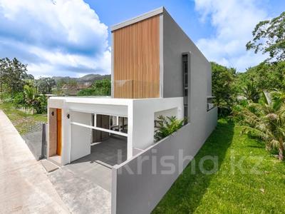 Отдельный дом · 3 комнаты · 217 м² · 3.25 сот., Маник за ~ 242.8 млн 〒 в Пхукете