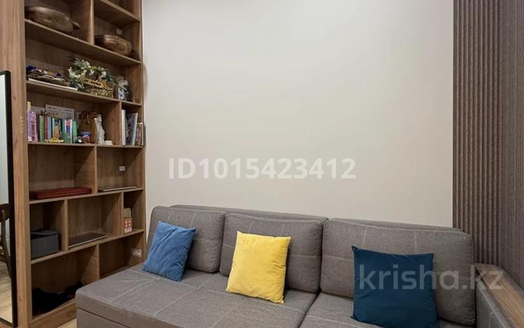 3-комнатная квартира · 57 м² · 6/6 этаж, Халиулина 140/10 за 380 000 ₸ в Алматы, Медеуский р-н — фото 2