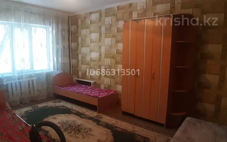 1-бөлмелі пәтер, 40 м², 2/5 қабат ай сайын, Аса 11, бағасы: 70 000 〒 в Таразе — фото 2