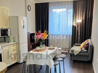 1-комнатная квартира · 50 м² · 10/10 этаж, Туркестан 10 за 3 000 ₸ в Астане, Есильский р-н