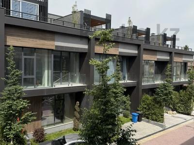5-бөлмелі пәтер · 265 м², Жангир хана 41 — ДВА ПАРКОВОЧНЫХ МЕСТ В ПОДАРОК, бағасы: 225 млн ₸ в Алматы, Бостандыкский р-н