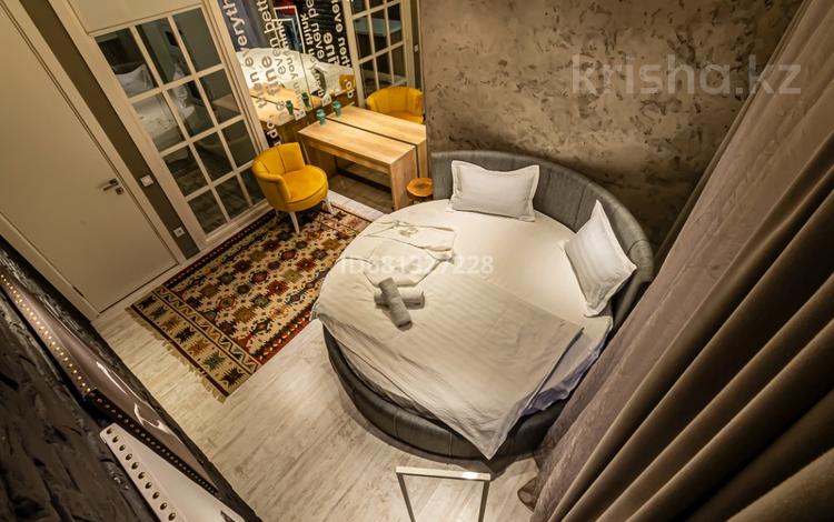 2-комнатная квартира · 60 м² · 15/21 этаж, Аль-Фараби 21 за 60 000 ₸ в Алматы, Бостандыкский р-н — фото 33