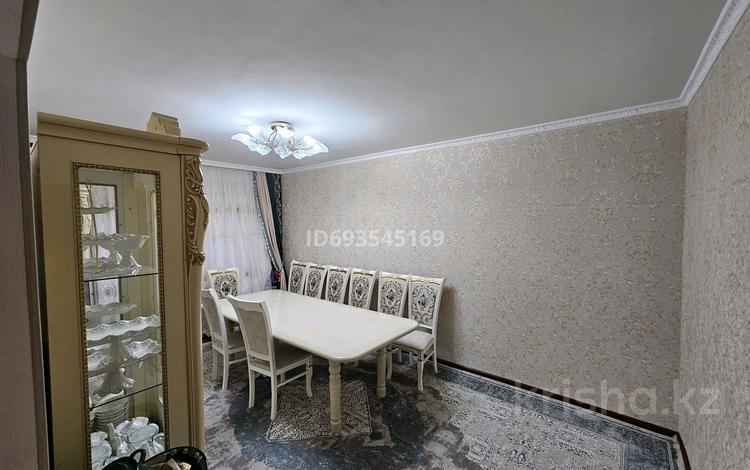 3-комнатная квартира, 69.5 м², 2/4 этаж, 1мкр 28дом — 1мкр за 25 млн 〒 в Туркестане — фото 2