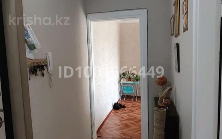 2-комнатная квартира · 44.3 м² · 3/5 этаж, Майкудук, Майкудук, 18й микрорайон 9 — Школа 74,школа 13 ,садик Карлыгаш,магазин светофор,ТД Феллида за 14.5 млн ₸ в Караганде, Алихана Бокейханова р-н — фото 4