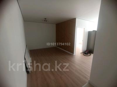 3-комнатная квартира · 66 м² · 4/13 этаж, Муратбаева 46 за 380 000 ₸ в Алматы, Алмалинский р-н