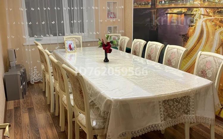 3-бөлмелі пәтер · 85 м² · 5/10 қабат, Набережная 79 — улица Конаев, бағасы: 22 млн 〒 в Актобе, мкр. Курмыш — фото 9