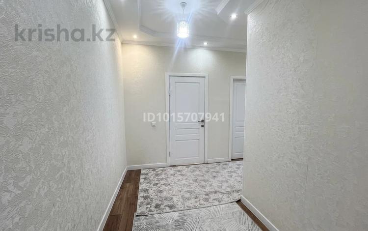 1-комнатная квартира · 62.6 м² · 5/5 этаж, 3-й мкр 20А за 14 млн ₸ в Актау — фото 2