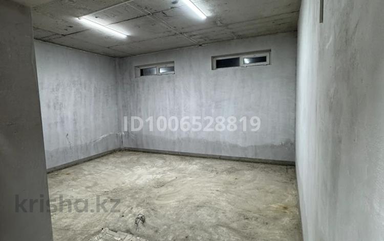 Свободное назначение, офисы, магазины и бутики, салоны красоты, бани, гостиницы и зоны отдыха, фитнес и спорт, медцентры и аптеки, образование, развлечения, кабинеты и рабочие места, студии · 500 м² за 500 000 〒 в Иргели — фото 2
