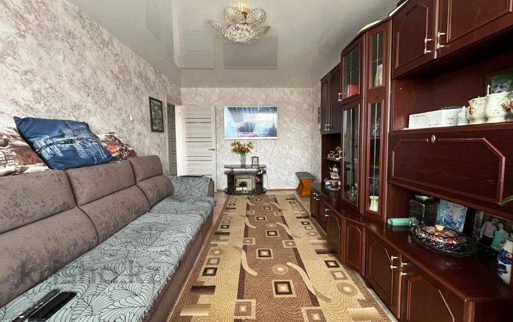 3-комнатная квартира · 64 м² · 5/5 этаж, ул. Уалиханова за 10.5 млн ₸ в Темиртау — фото 2