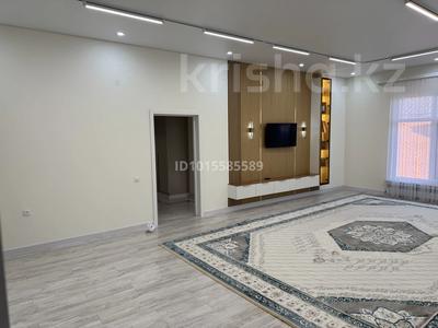 Отдельный дом · 6 комнат · 256 м² · 10 сот., Акжар плюс 395 за 43 млн ₸ в Актобе, жилой массив Акжар-2