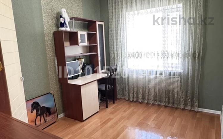 3-комнатная квартира · 70 м² · 3/6 этаж, Раскова 4 — Пушкина Аманжолова за 28 млн ₸ в Жезказгане — фото 2