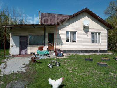 Отдельный дом · 4 комнаты · 100 м² · 28 сот., Достык 2д — Ташкентская трасса 38км не доезжая узынагача за 23 млн 〒 в Умбетали