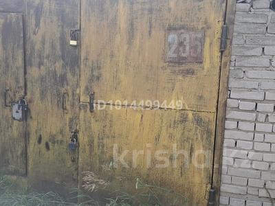 Гараж · 20 м² · Юбилейный, Камшат Доненбаевой 112 — Автосалон TANK, гостиница Астам, бағасы: 2 млн ₸ в Костанае
