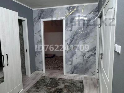 3-комнатная квартира · 57 м² · 1/4 этаж, Муратбаева 32 — Пр.Абая и Муратбаева за 13 млн ₸ в 