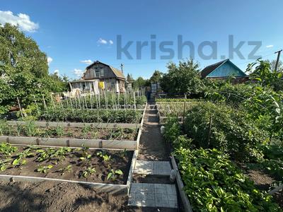 Дача · 2 комнаты · 35 м² · 4.3 сот., Гудок 17 — 4 линия за 3.5 млн 〒 в Петропавловске