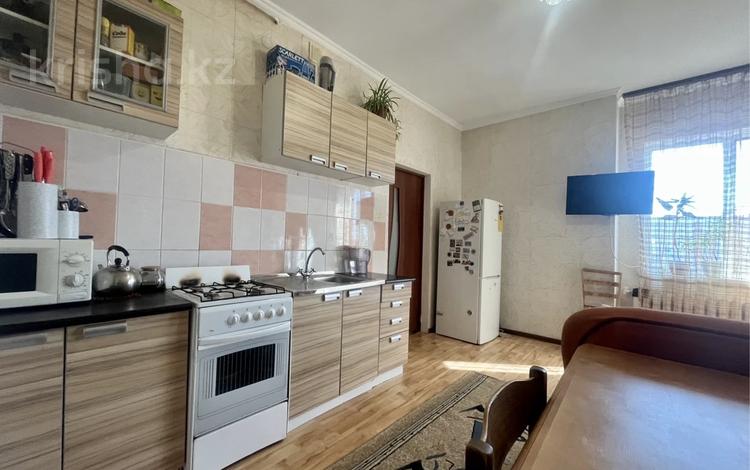 2-комнатная квартира · 66.7 м² · 6/6 этаж, Ул Бокенбай Батыра 32 за 17 млн ₸ в Актобе — фото 2