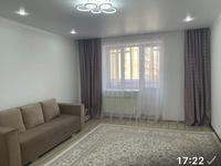 1-комнатная квартира · 50 м², Бурабай 13 за 10 000 ₸ в Актобе, мкр. Курмыш