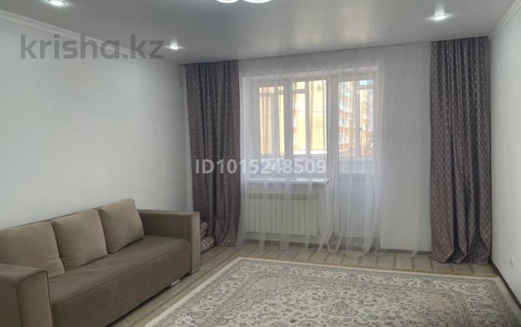1-бөлмелі пәтер · 50 м², Бурабай 13, бағасы: 10 000 ₸ в Актобе, мкр. Курмыш — фото 2