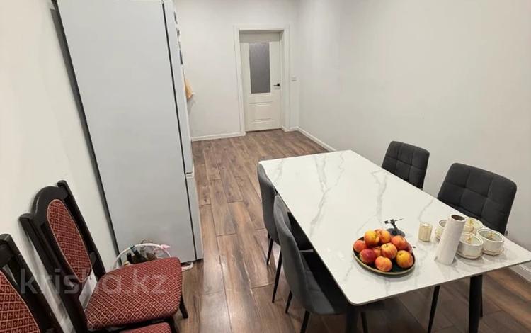 2-комнатная квартира · 57 м² · 13/13 этаж, мкр Астана, 1/18 за 48 млн ₸ в Алматы, Ауэзовский р-н — фото 2