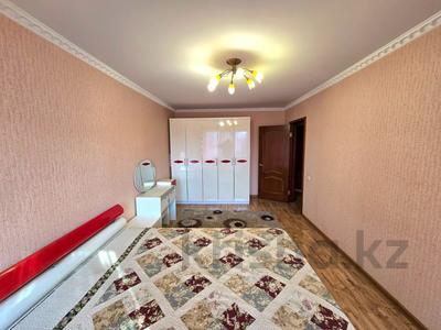 Пәтерлер в Алматы: 4-бөлмелі пәтер · 74 м² · 3/5 қабат, Байтурсынова, бағасы: 56 млн 〒 4-бөлмелі пәтер · 74 м² · 3/5 қабат, Байтурсынова, бағасы: 56 млн 〒 в Алматы, Алмалинский р-н