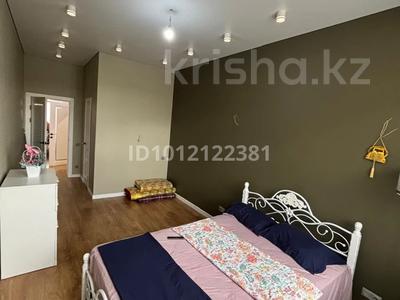 2-бөлмелі пәтер · 70 м² · 3/5 қабат, ул. Муканова 51/2, бағасы: 280 000 ₸ в Караганде