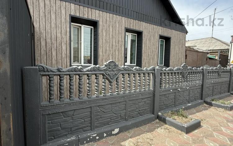 Отдельный дом · 4 комнаты · 92.2 м², Сибирская за 28 млн ₸ в Павлодаре — фото 2