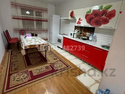 2-комнатная квартира · 72 м² · 6/16 этаж, мкр. Алмагуль, Бейбарыса 22 за 20 млн ₸ в Атырау