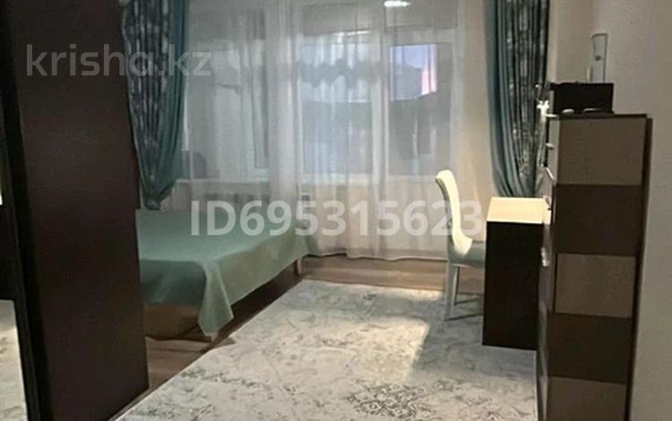 4-комнатная квартира · 130 м² · 5/14 этаж, мкр 11 144а/1 за 35 000 ₸ в Актобе — фото 2