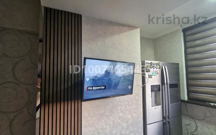 2-бөлмелі пәтер · 60 м² · 3/8 қабат, Розыбакиева 45 — Толе би, бағасы: 51 млн ₸ в Алматы, Алмалинский р-н — фото 2