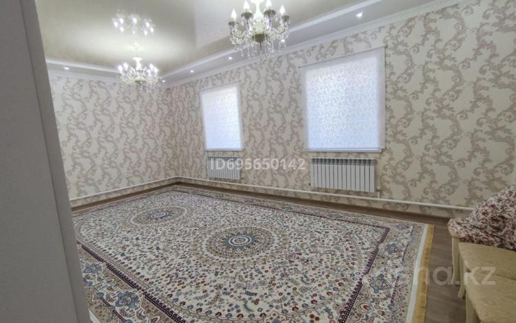 Жеке үй · 5 бөлме · 120 м² · 12 жүзд., 4 ауыл 569 — Нұр аптека жақ, Өмірбаев көшесі, бағасы: 32 млн ₸ в Кульсары — фото 14