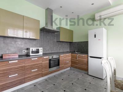 3-комнатная квартира · 72 м² · 3 этаж, 343 квартал, Улица Дастенова 28 за 28 000 ₸ в Семее