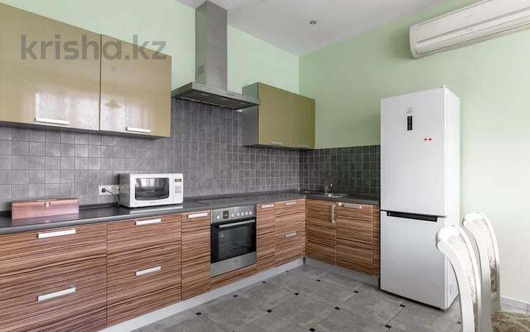 3-комнатная квартира · 72 м² · 3 этаж, 343 квартал, Улица Дастенова 28 за 28 000 ₸ в Семее — фото 4