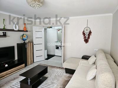 2-бөлмелі пәтер · 60 м² · 1/9 қабат, Славского 54, бағасы: 35.2 млн ₸ в Усть-Каменогорске