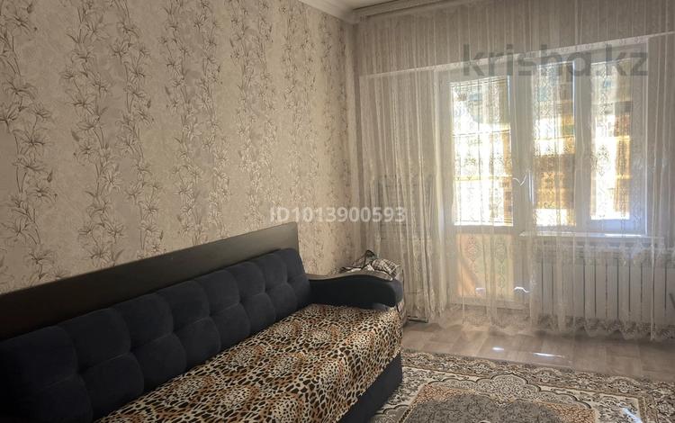 1-бөлмелі пәтер · 43 м² · 3/5 қабат, Рахимова 22 — Мкр. Куат, бағасы: 20.5 млн ₸ в  — фото 2