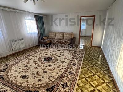 3-комнатная квартира · 110 м², Тайказан 7 за 100 000 〒 в Актобе