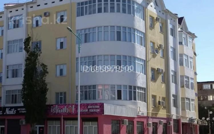 2-бөлмелі пәтер · 74 м² · 4/5 қабат, Желтоксан 5 — Магазин Магнум, бағасы: 25 млн ₸ в  — фото 2