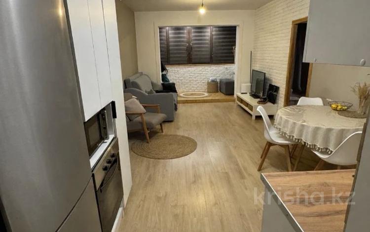 2-комнатная квартира · 47 м², мкр Аксай, Б. Момышулы 25 за 30.5 млн ₸ в Алматы, Ауэзовский р-н — фото 2