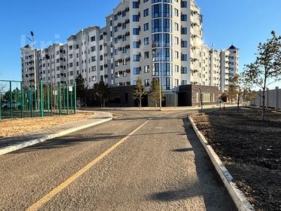 3-комнатная квартира · 123.1 м² · 3/8 этаж, мкр Ак Шагала, Акберен 4/2 — Парк Победы, возле ЖК «Английский Квартал» за 45.6 млн 〒 в Атырау