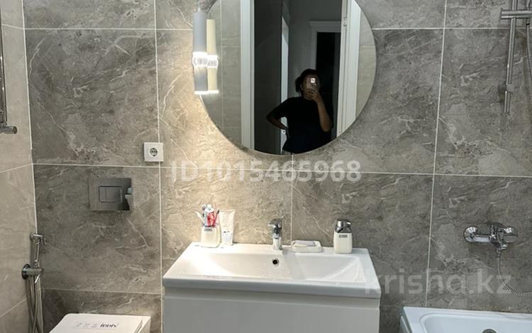 2-комнатная квартира · 57 м² · 4/12 этаж, Шамши Калдаяков 23а — 23а за 45 млн ₸ в Астане, Сарайшык р-н — фото 8