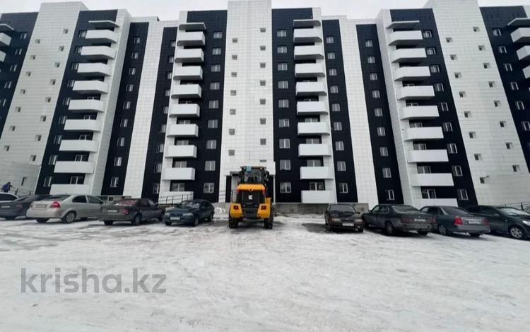 3-комнатная квартира, 83 м², 3/9 этаж, Аль-Фараби 44 за 25.9 млн 〒 в Усть-Каменогорске — фото 2