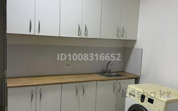 1-комнатная квартира · 35 м² · 1/4 этаж, Рыскулова 103/21 за 150 000 〒 в Алматы, Алатауский р-н — фото 2