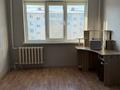2-комнатная квартира · 44 м² · 4/5 этаж, Жунисова 178 — Абая -Жунисова за 150 000 ₸ в Уральске, мкр Школьник