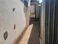 Жеке үй · 1 бөлме · 10 м² · 1 жүзд., Айгерім-2 ш/а. 5 — Көрші, бағасы: 60 000 ₸ в Алматы, Алатауский р-н — фото 2