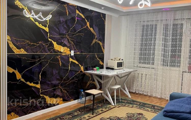 2-комнатная квартира · 43 м² · 3/5 этаж, Туркестанскии 2/1 за 100 000 ₸ в Шымкенте — фото 2