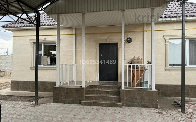 Отдельный дом · 5 комнат · 130 м² · 8 сот., Улы дала 323А — Областной перинатальный центр за 50 млн 〒 в Таразе — фото 2