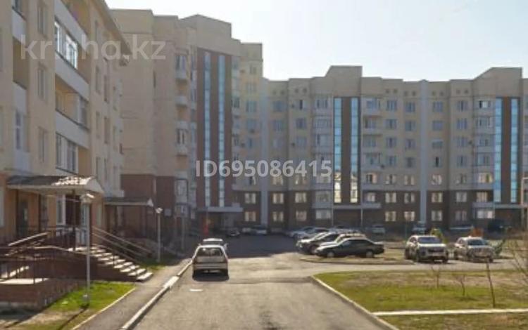 1-комнатная квартира, 45 м², 2/5 этаж помесячно, Проспект Астаны 25