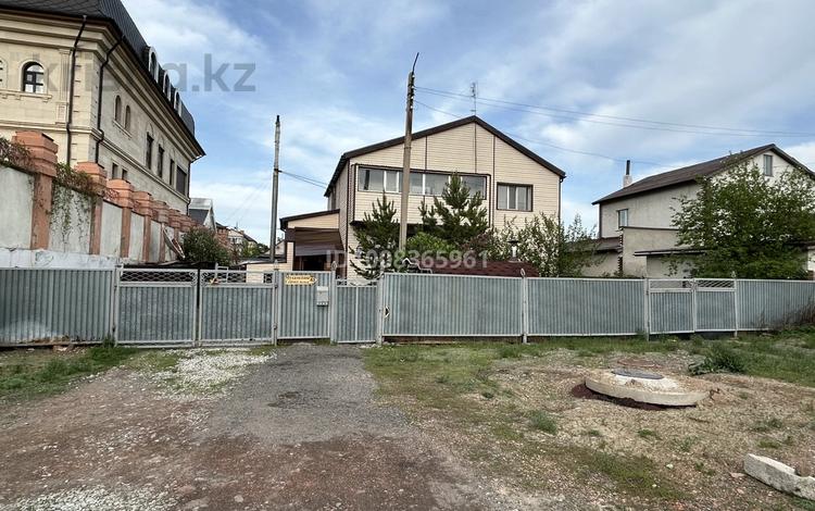 Отдельный дом · 5 комнат · 185 м² · 10 сот., мкр Кунгей 45 — Сейткулова 45 за 56 млн ₸ в Караганде, Казыбек би р-н — фото 2