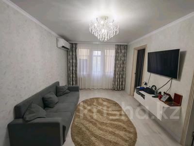 4-комнатная квартира · 62 м² · 4/5 этаж, Абая 52 за 16 млн ₸ в Уральске